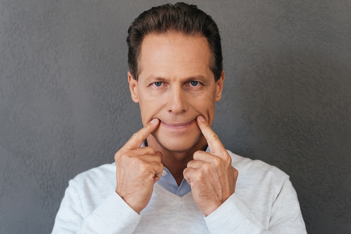 Immediate Dental Implants Keep Your Jawbone Strong After Tooth Extraction - Green Valley Smile Care - Brian G Sanford DDS the trusted dental clinic for Implants Dentistry in Fort Wayne IN