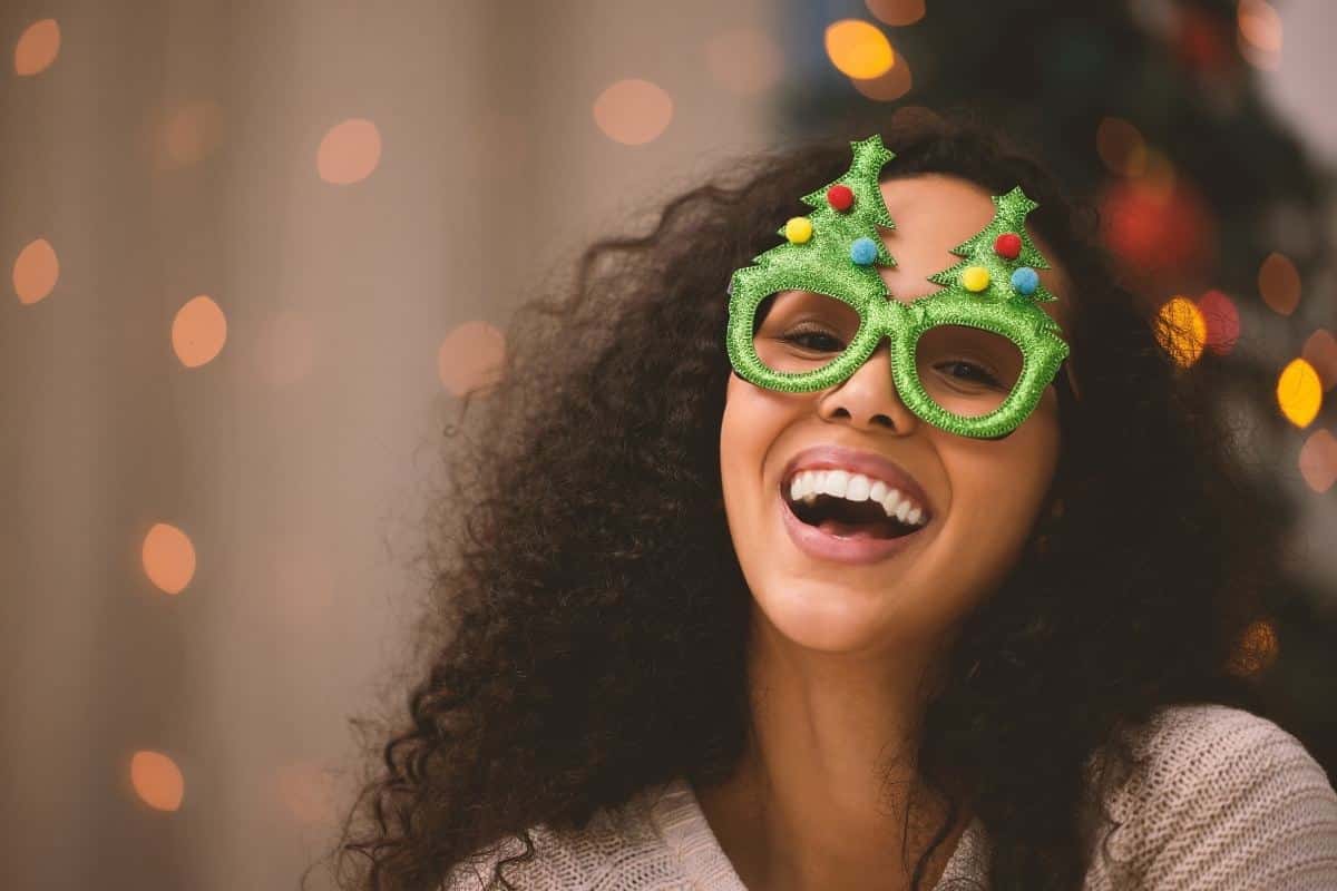 Keep Teeth White During Christmas to New Year