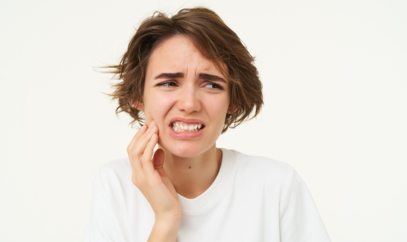 Stop Sensitive Teeth Pain Immediately